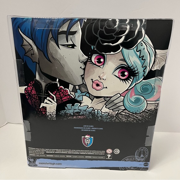 MONSTER HIGH DOLL GARROTT DU ROQUE & ROCHELLE GOYLE LOVE IN SCARIS NRFB - Picture 10 of 11